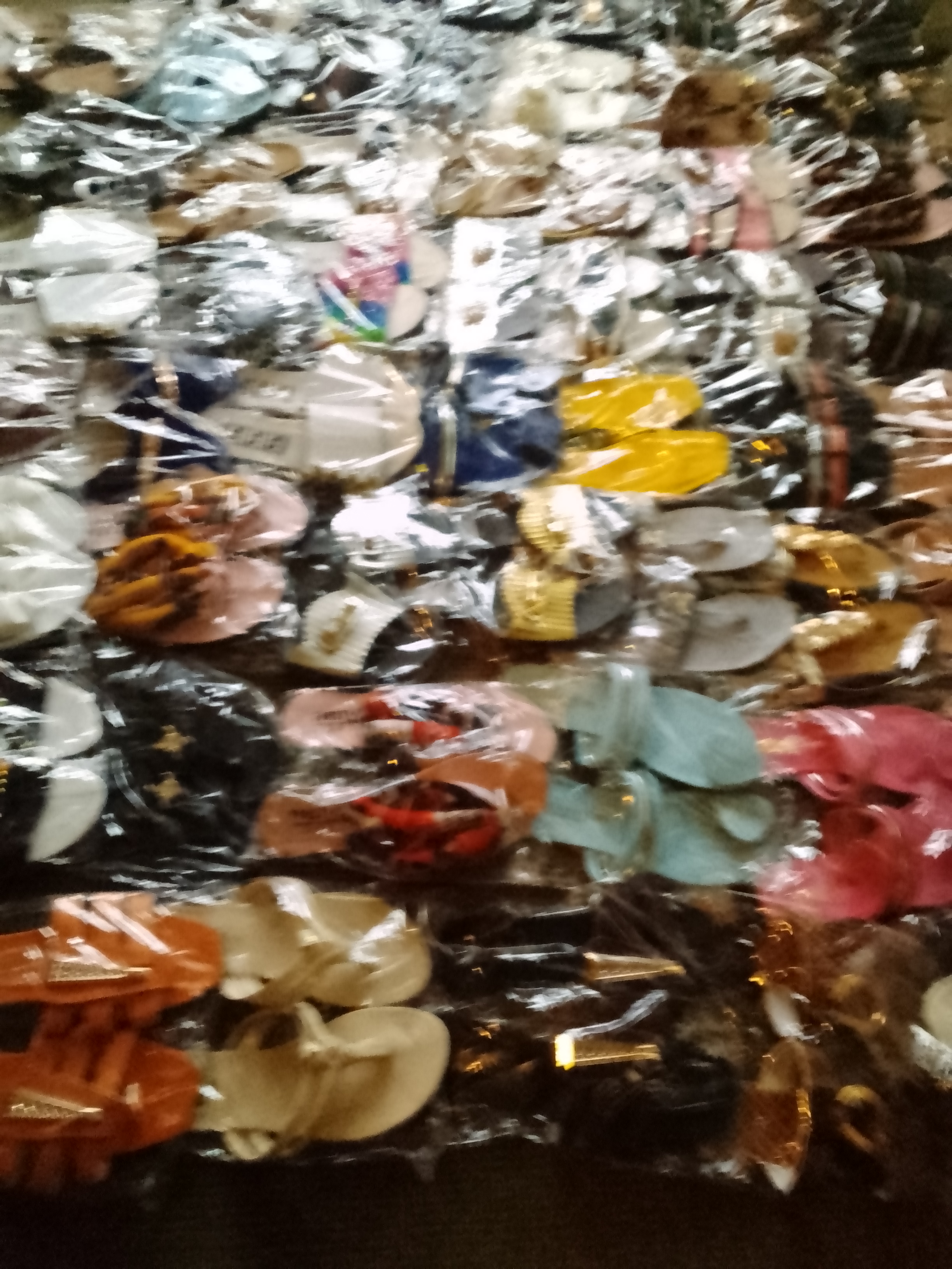 BEAUTY FOOTWEARS